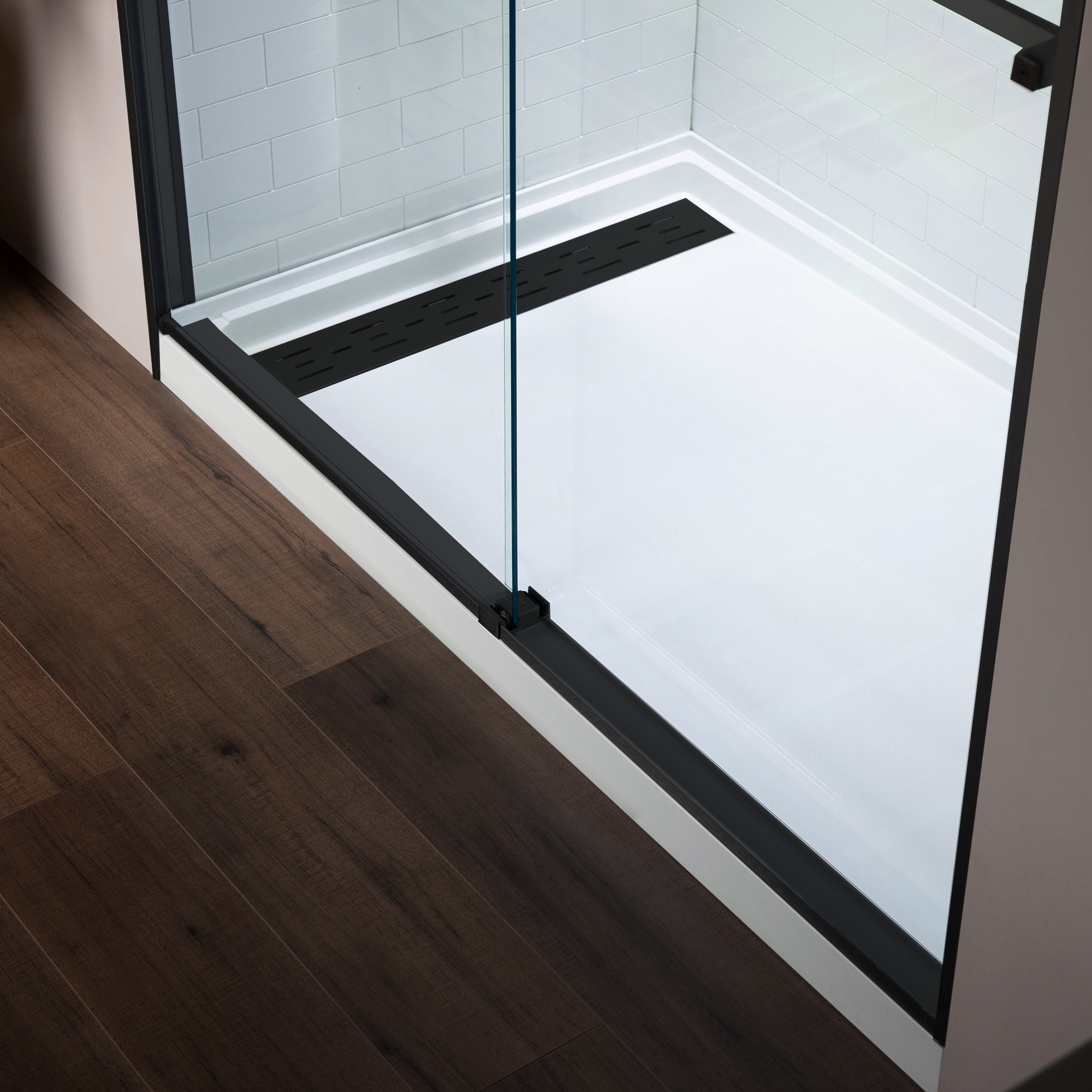 ᐅ【WOODBRIDGE Frameless Bathtub Shower Doors 46-48" Width X 76"Height ...